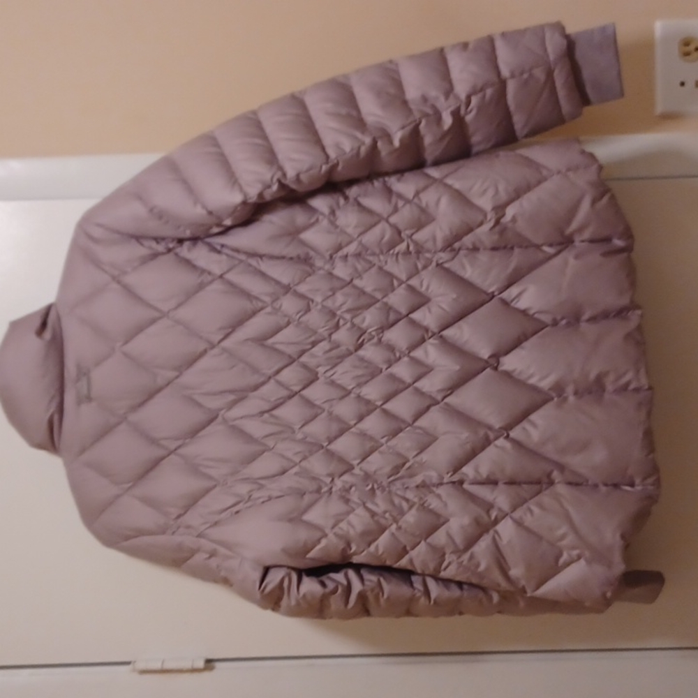 Athleta  Gorgeous Goose Down Quilted Puffer Jacket Grey Clay Color Like New Sz L - Picture 8 of 10